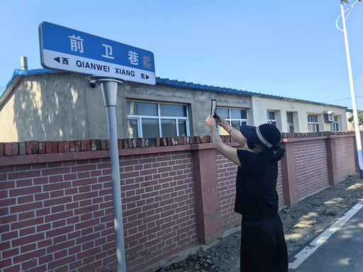 美女av